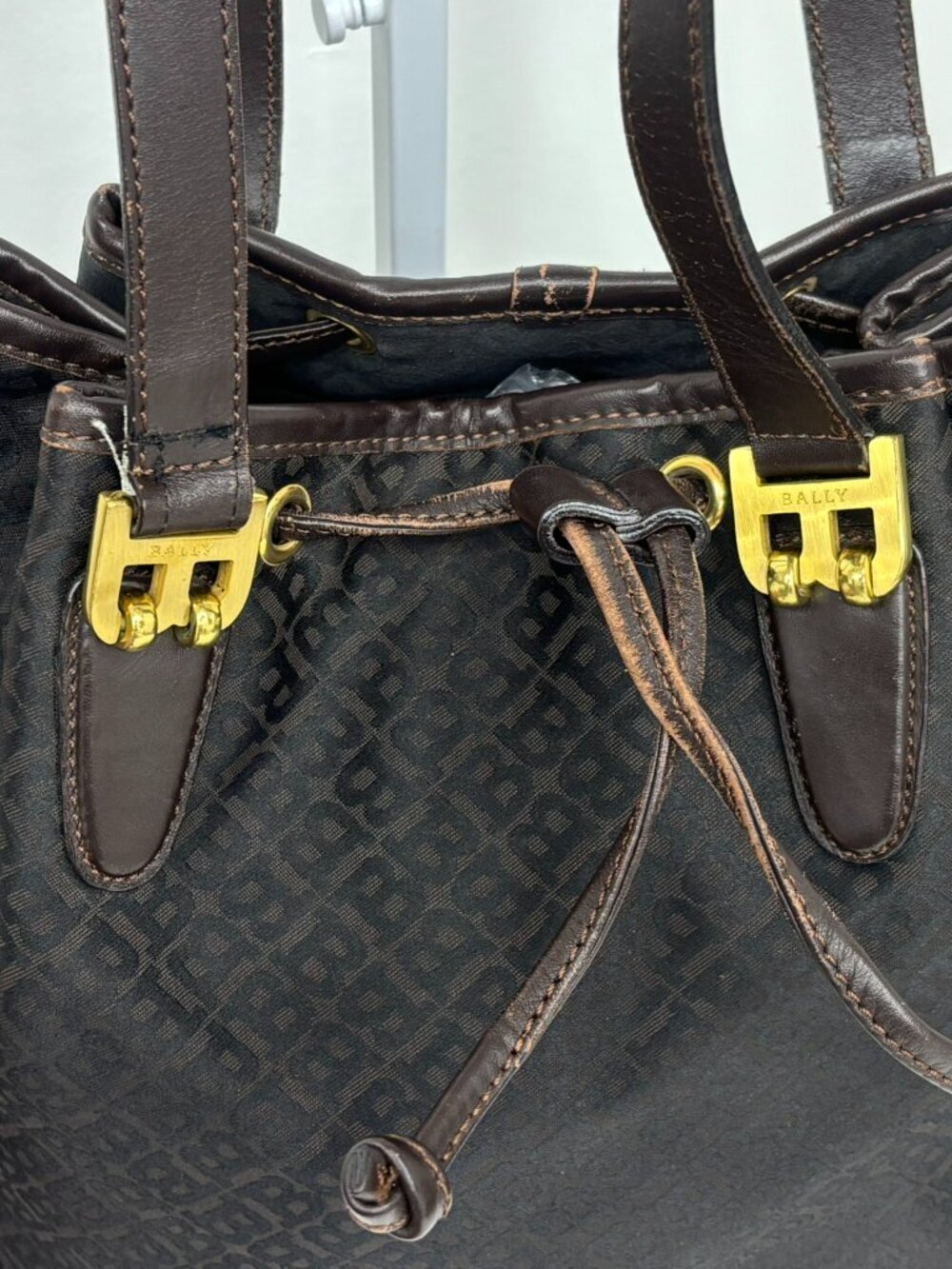 ✨ Vintage Bally Monogram Drawstring Bucket Bag ✨